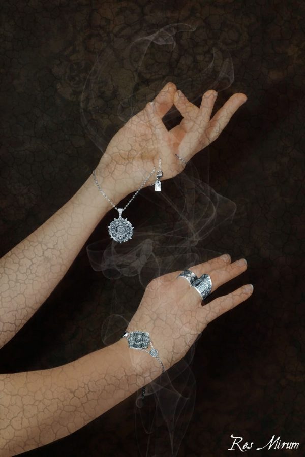 Bracelet rond, bague & anneau, pendentif rond en argent 925 patiné made in France dans un esprit oriental | Res Mirum