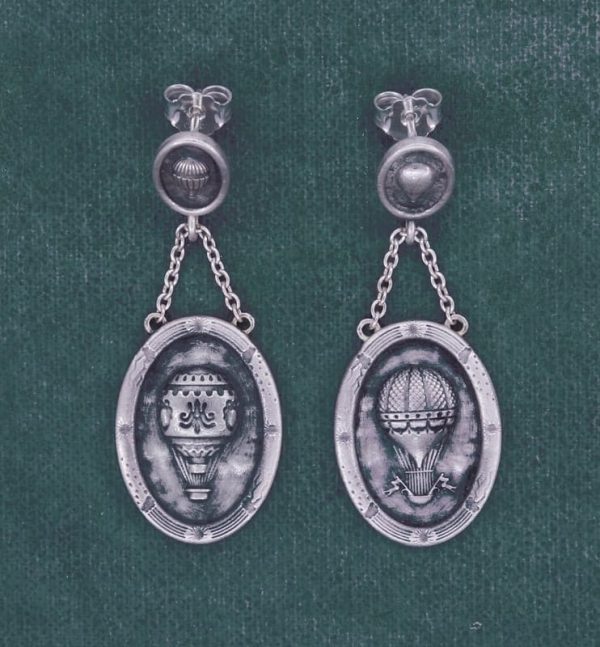 Boucles d'oreilles ovales petites montgolfières dans l'esprit Marie-Antoinette & Versailles en argent fait main en France | Res Mirum